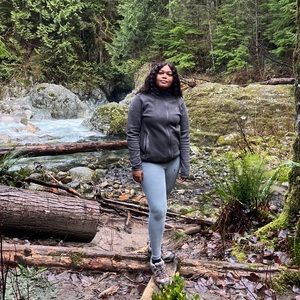 Meet your Posher, Iviwe